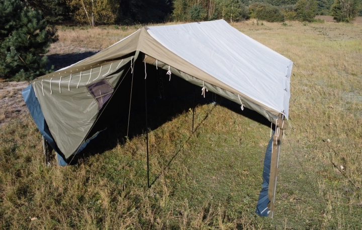 Różne rodzaje odsłaniania namiotu przód