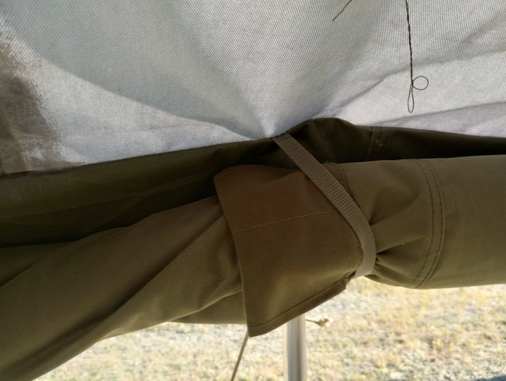 Sznurek do zwinięcia boku w akcji